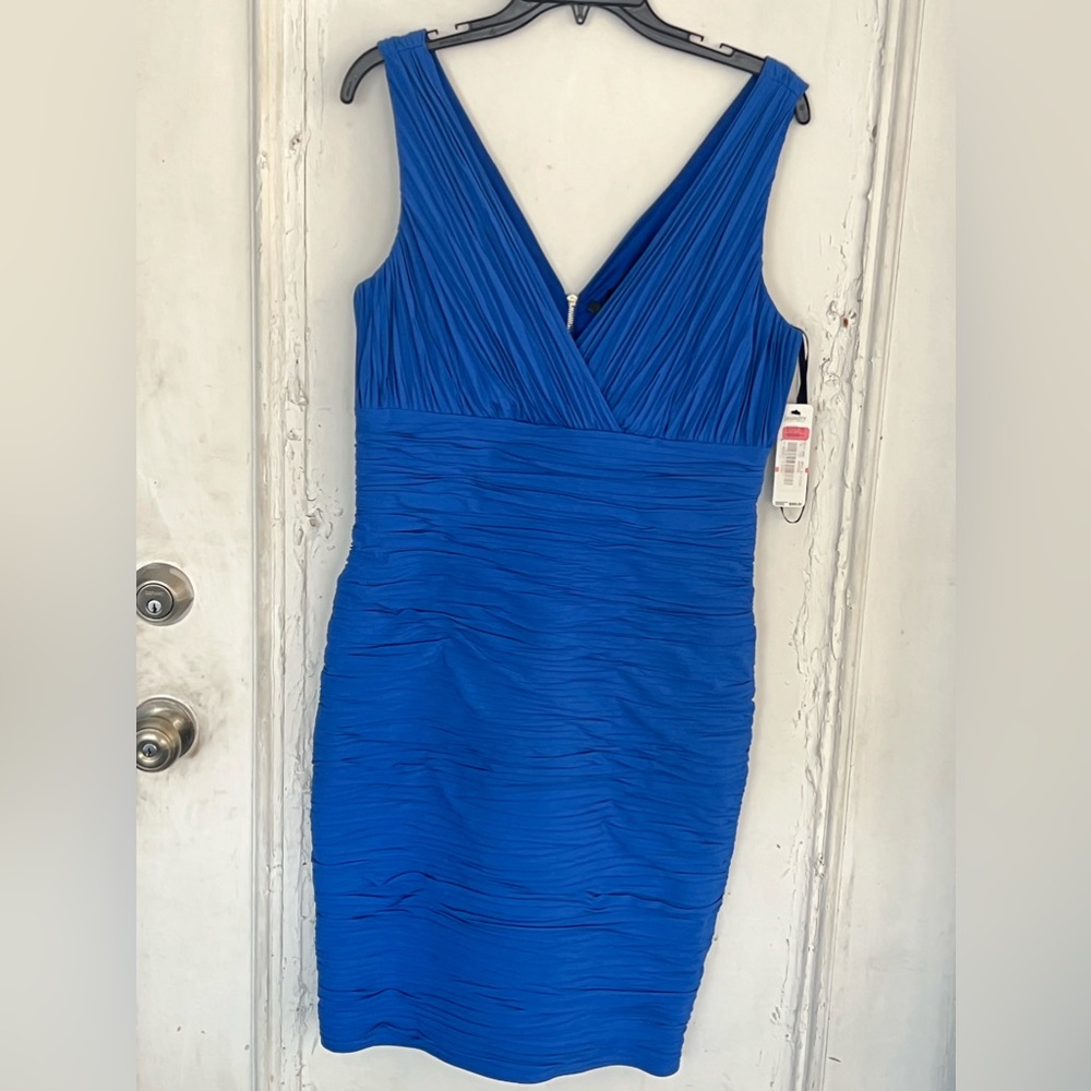 Brand new with the tag laundry by Shelli Segal Royal blue formal dress size 10